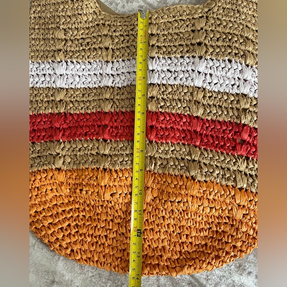 Universal Thread Goods Co. multi colored crossbody straw bag - Picture 6 of 9